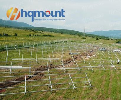 projek pendakap pemasangan skru tanah solar
